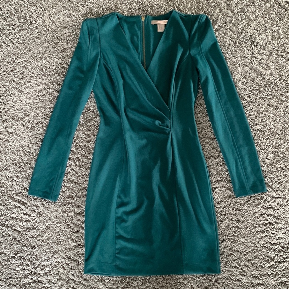 love21 Long sleeved fitted dress, size: M, colour: Emerald Green